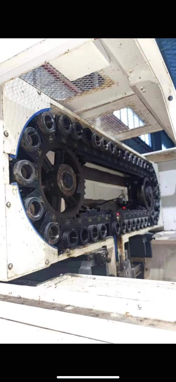 出售台湾崎发400双工位卧加、三轴行程0工作台转台千分.