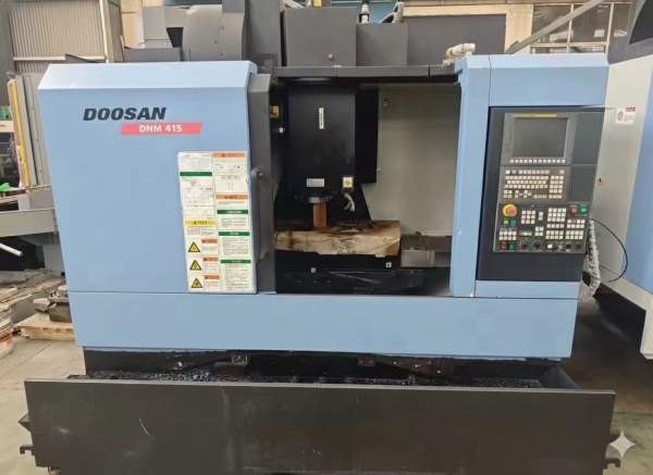 刚到货同款俩台精品斗山DNM415，三轴线轨，三轴行程76.