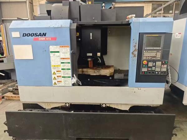刚到货同款俩台精品斗山DNM415，三轴线轨，三轴行程76.