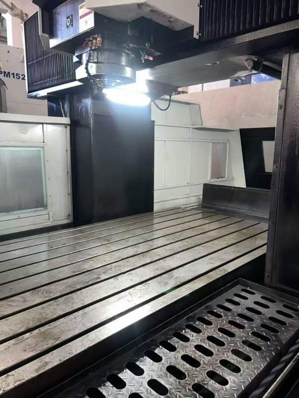 刚刚到货南通国盛2716龙门加工中心，工作台2700/1400m.
