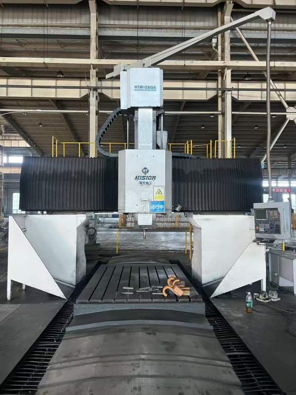 广东工厂刚买两台重型3米海天HTM-28数控龙门，工作台2.