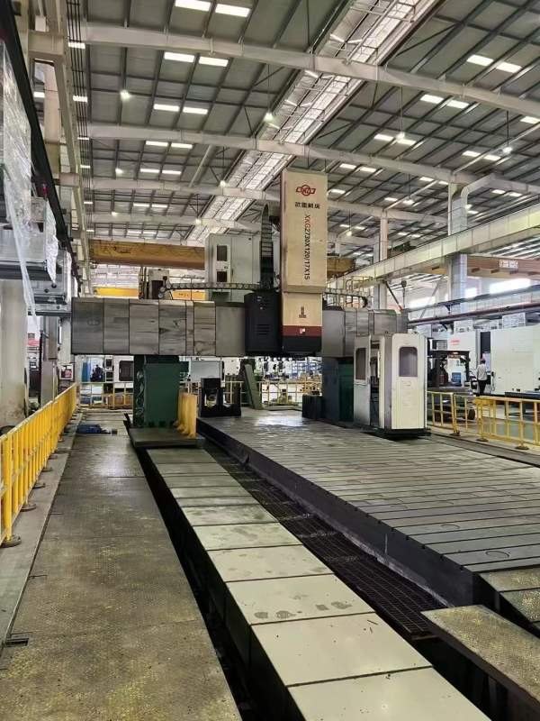 武汉重型机床集团有限公司数控定梁龙门镗铣床型号XKG2.