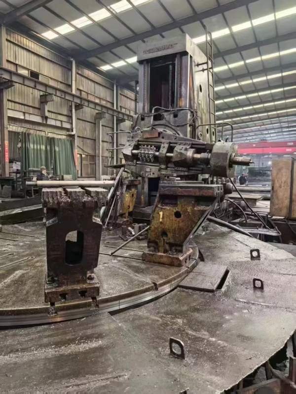 武重y31500，5米滚齿机，直径5米卡盘3.7米40模，刀杆.