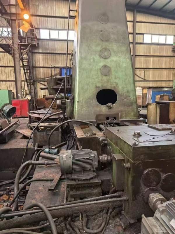 武重y31500，5米滚齿机，直径5米卡盘3.7米40模，刀杆.