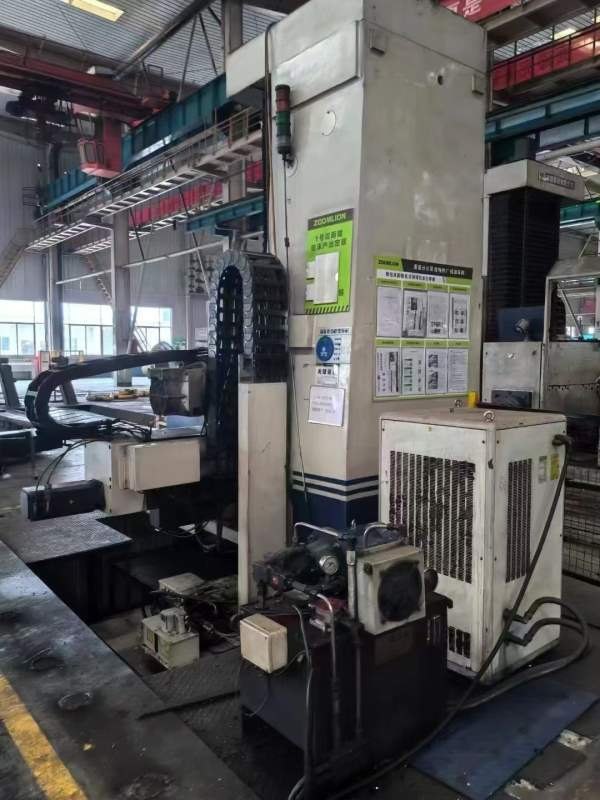 中捷6813数控双面镗床  ，工作台1.410米  ， 宽加工到.