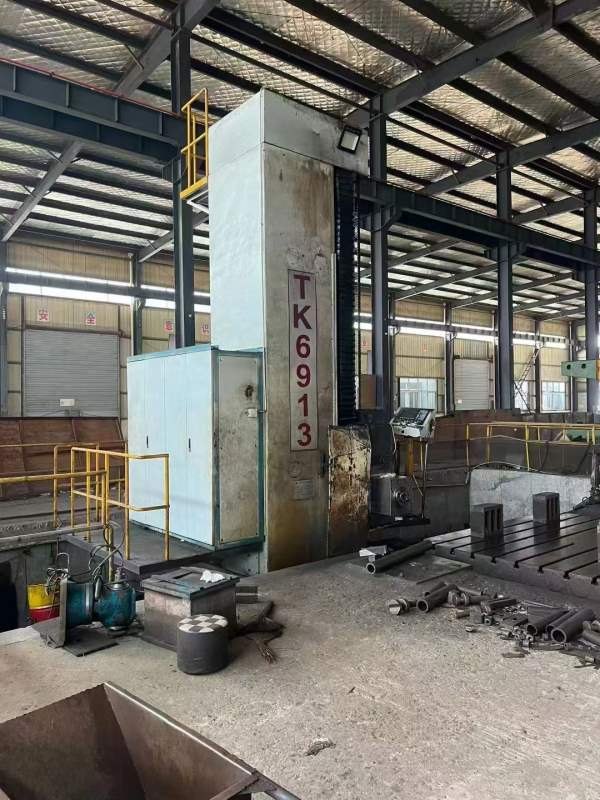 刚买下，全款已付青岛腾辉6913数控落地镗，行程：36米.