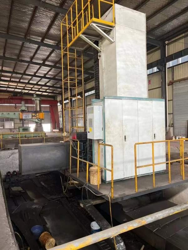 刚买下，全款已付青岛腾辉6913数控落地镗，行程：36米.