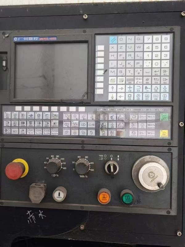 刚刚拿下同款2台云南北田630数控立车、安装少用、广数.