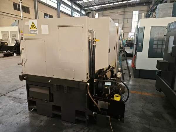 津上M08JII数控车床九成新，2018年出厂，8寸卡盘，8工.