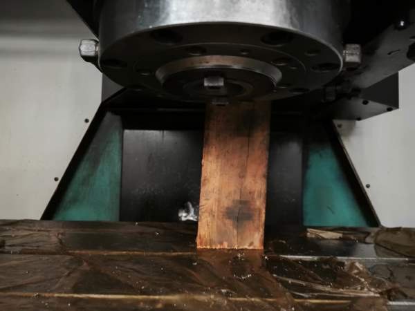 出售两台斗山515加工中心，行程1020/510/625，发那科.