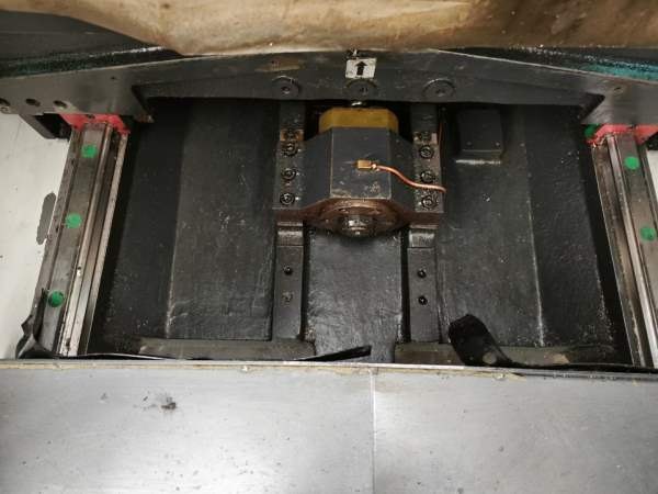 出售两台斗山515加工中心，行程1020/510/625，发那科.