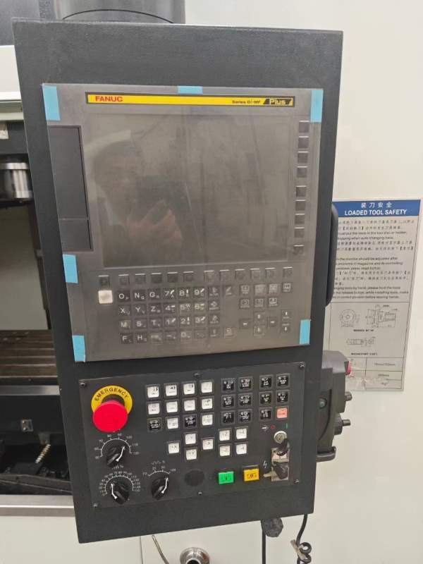 准新海天850一台，仅用900小时，2021年产，带排削机，.