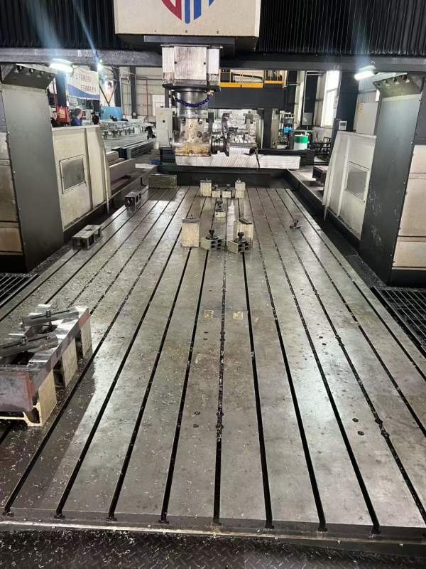 刚刚买下大恒3780数控龙门，工作台3000/8000mm，门宽3.