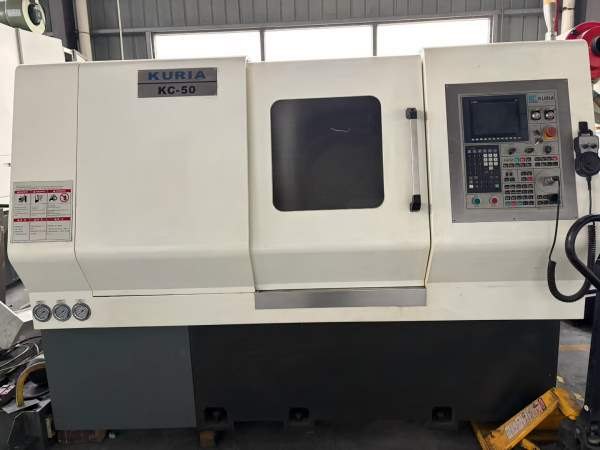 江苏科亚数控车床8寸卡盘，加工长度500。