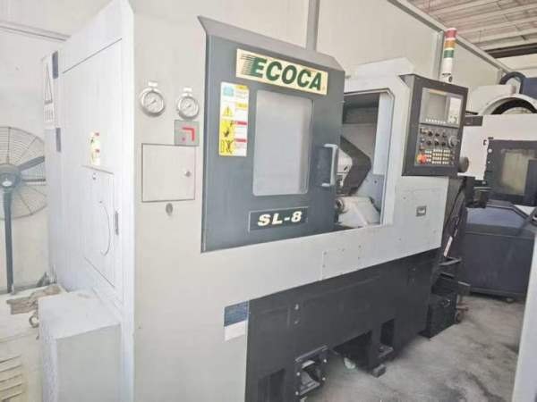 台湾原装胜杰SL-8斜身车8寸卡盘 、10工位刀塔 带尾座.
