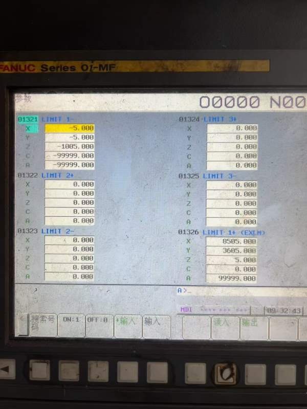 海天8032龙门，工作台82.5米，过龙门宽3.3米，过龙门.