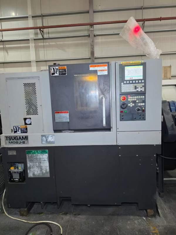 日本津上M08J-II数控车床，配8寸千岛液压卡盘加工直径.