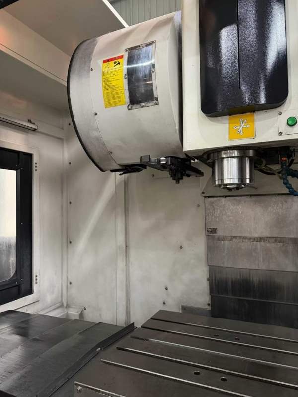 2023年准新铭钰1165加工中心，三轴线轨，发那科MF plu.