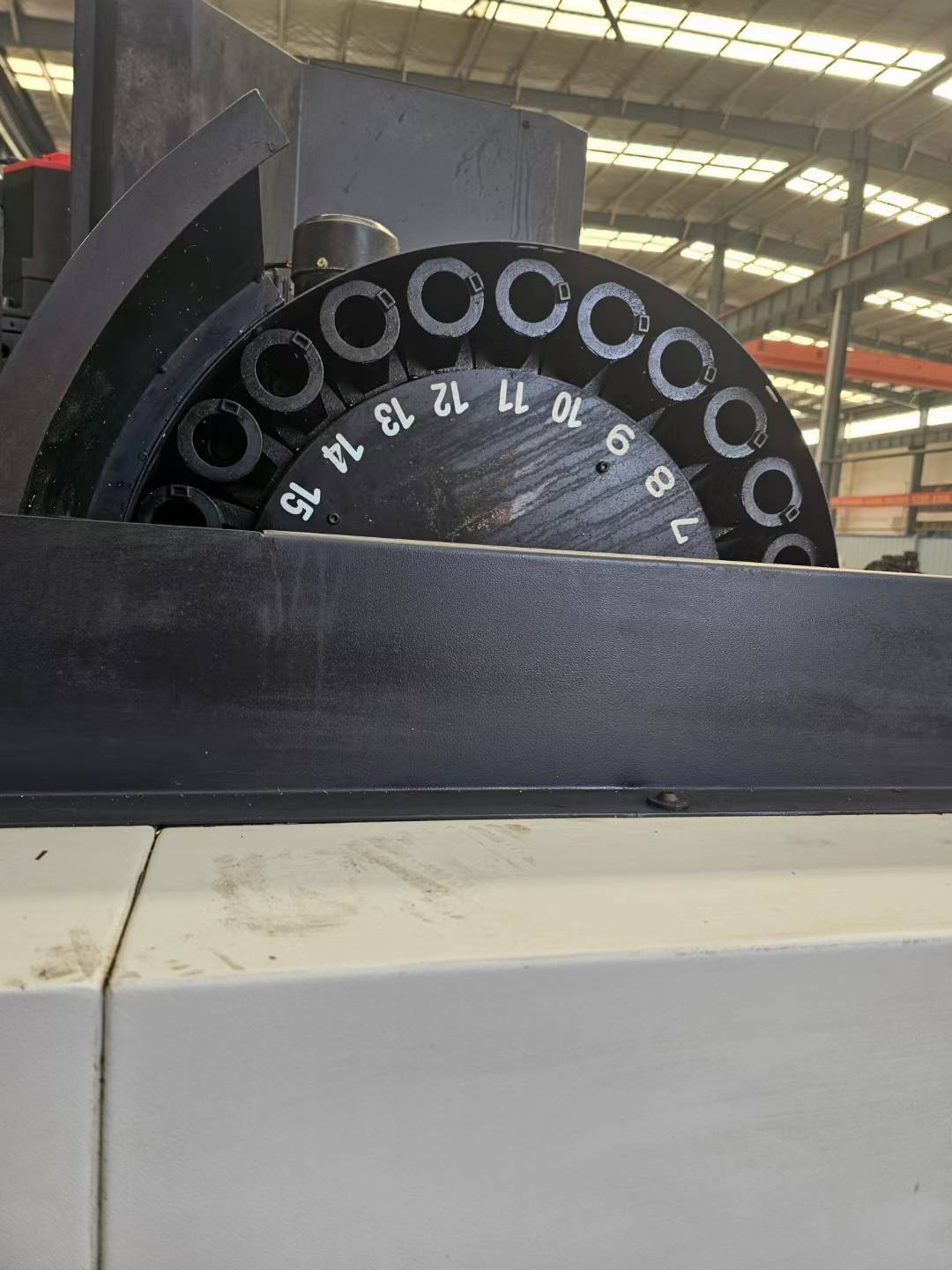 刚到货同款俩台精品斗山DNM415，三轴线轨，三轴行程76.