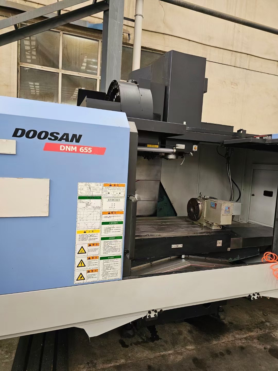 斗山655加工中心一台，成色很好，bt40主轴带四轴，阿.