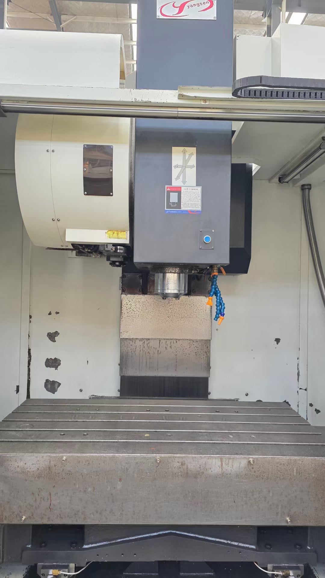 3台扬森YSV1160 立式加工中心
三轴行程：1100&amp;amp#21.