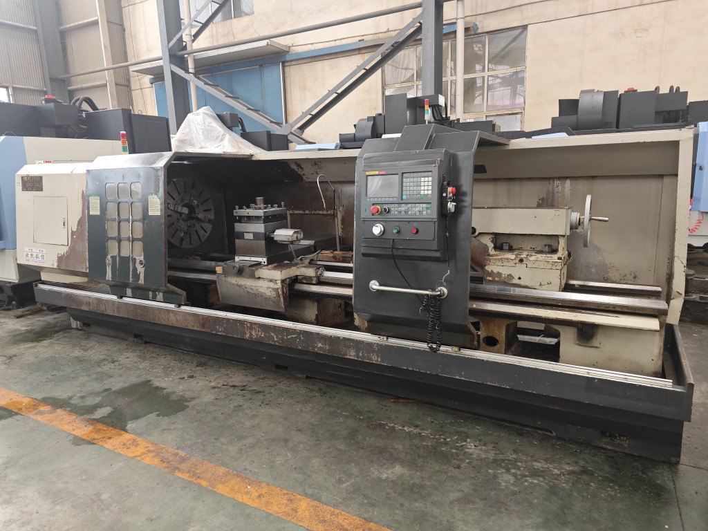 出售6180X3000数控车