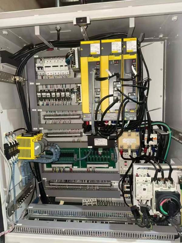外资公司安装少用，日本池貝TU26硬轨数控车床A2-8齿轮.