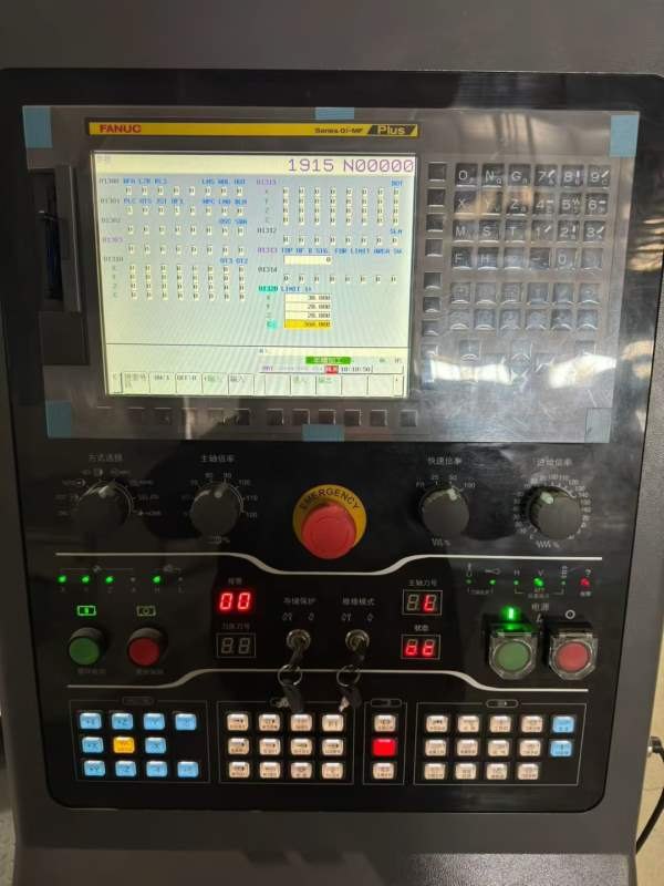 威达4028满配龙门加工中心，工作台2.5米4米，门宽2.8.