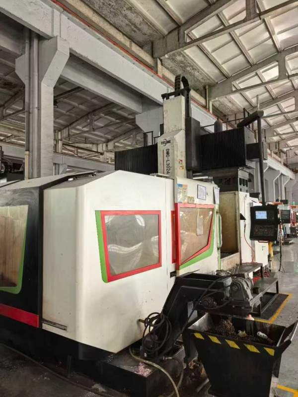 工厂在位常州野凌3024龙门加工中心两线一硬导轨.重型.