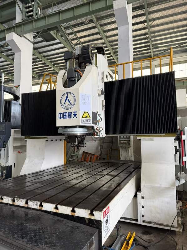 同款两台。航天工程装备龙门式二维搅拌摩擦焊设备，设.