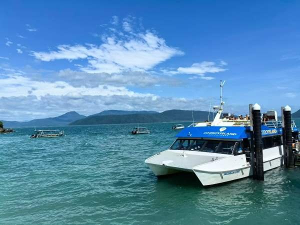 在位出售1000吨锻造机。安装少用。朋友着急出售。成色.