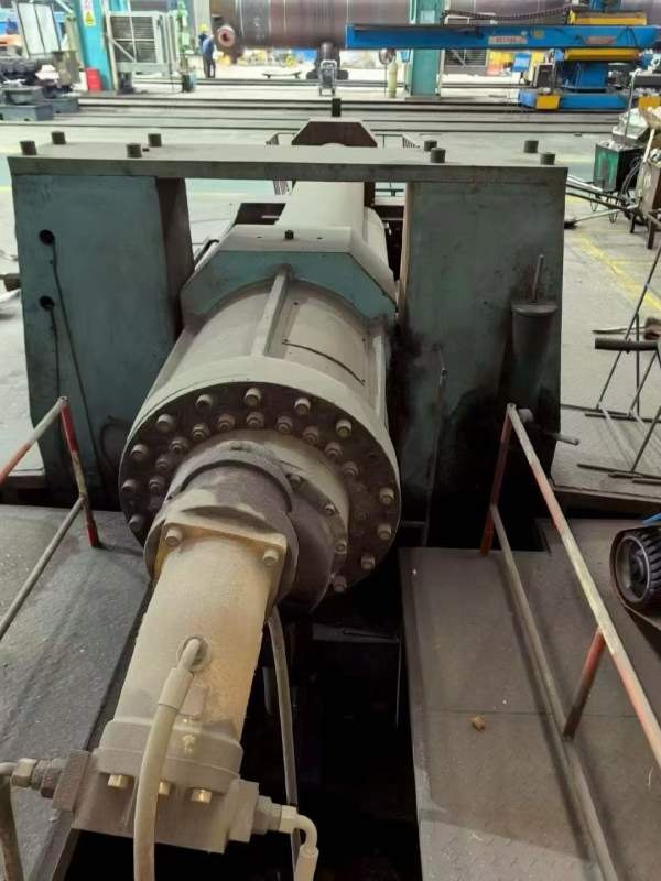 原价70多万购买的长治卷板机！厂家只用了几次！现在贱.