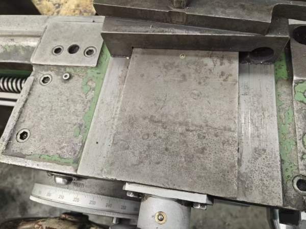 出售云机2003年产6140X2000普车，利用率不高，缺卡盘.