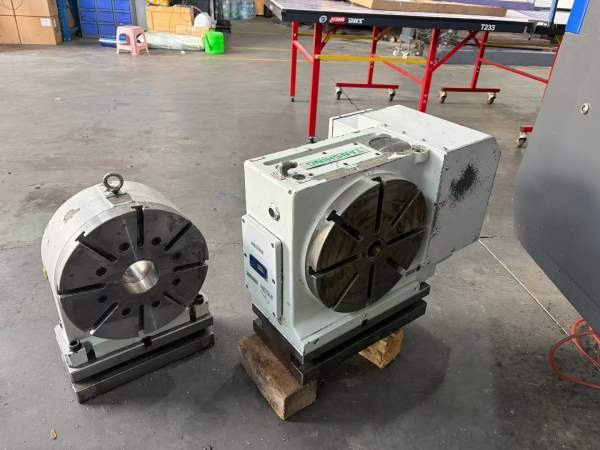 谭兴320四轴圆盘尾座，线材驱动液压站齐全。