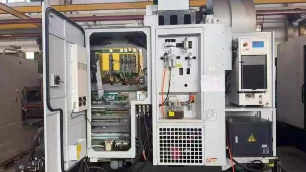 使用1000小时左右同款3台友佳1000A立加、发那科@驱动.