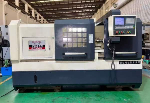 精品数控车床瑞远520重切削型数控车床：广数980TB3i总.