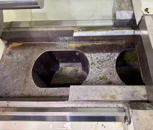 精品数控车床瑞远520重切削型数控车床：广数980TB3i总.