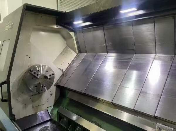 韩国原装进口斗山PUMA600L，安装少用。回转直径:1030m.