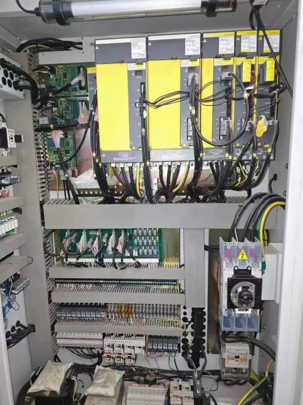 同款3台，台湾原装友佳双主轴数控车床FTC-350S，配8寸.