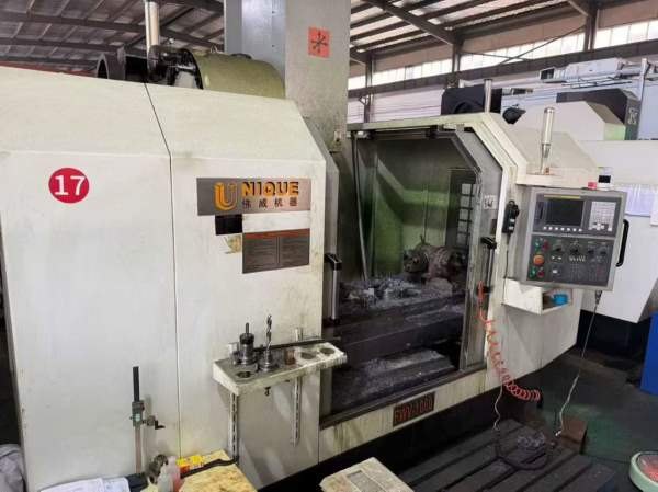 西安工厂同款两台2017年佛威1060加工中心 佛威1062加.