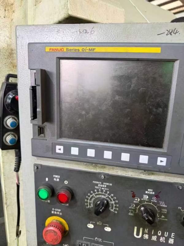 西安工厂同款两台2017年佛威1060加工中心 佛威1062加.