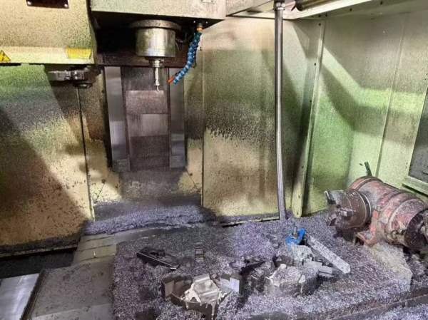 西安工厂同款两台2017年佛威1060加工中心 佛威1062加.