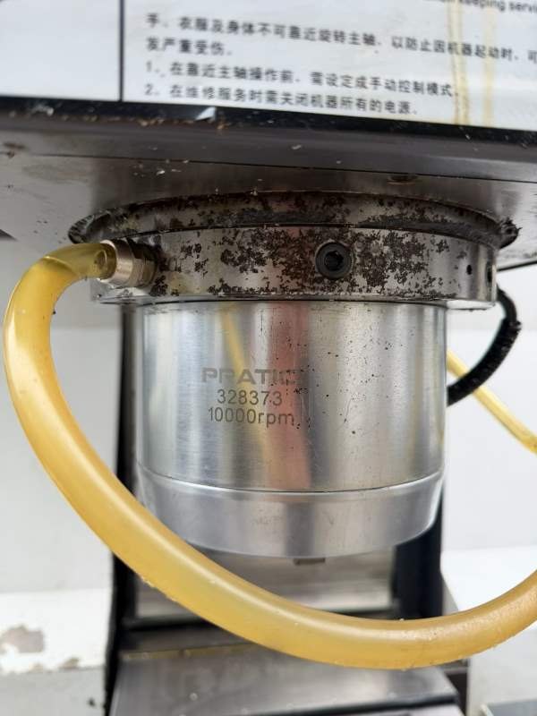 已售1台同款还有3台普拉迪pyc4500带320谭兴四轴。铸件.