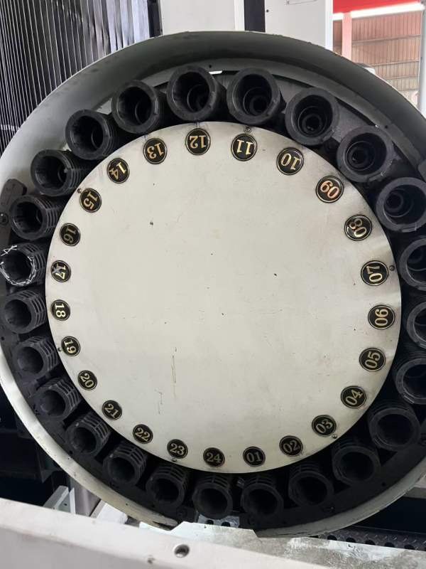 南通国盛3022龙门加工中心，工作台3000/1800mm，门宽2.