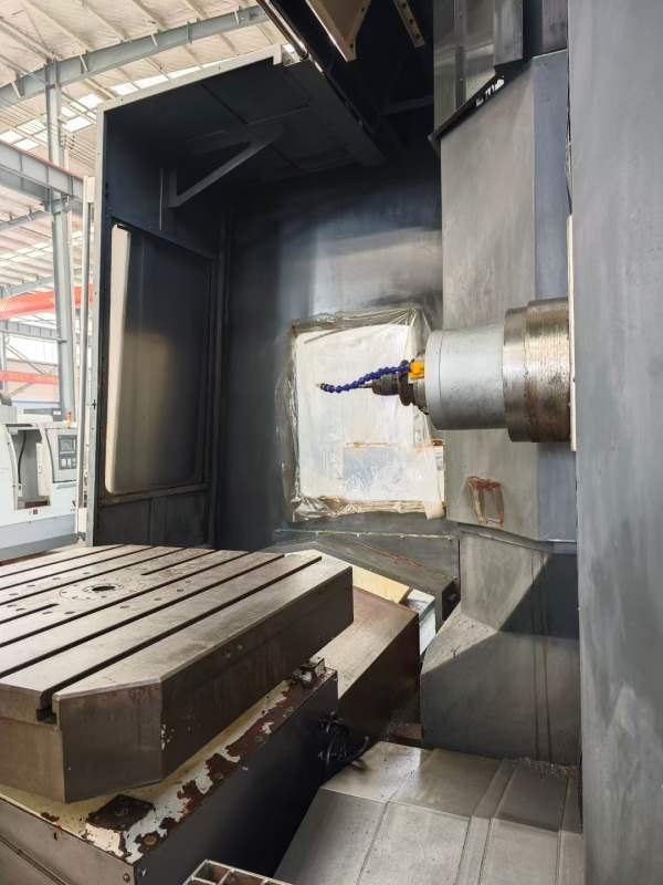 刚到纽威一米卧加，大行程、高刚性，箱体、模具通吃，.