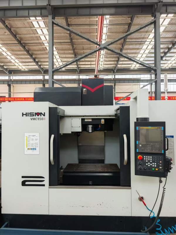 仓库现货。多款精品850加工中心，通电即用。