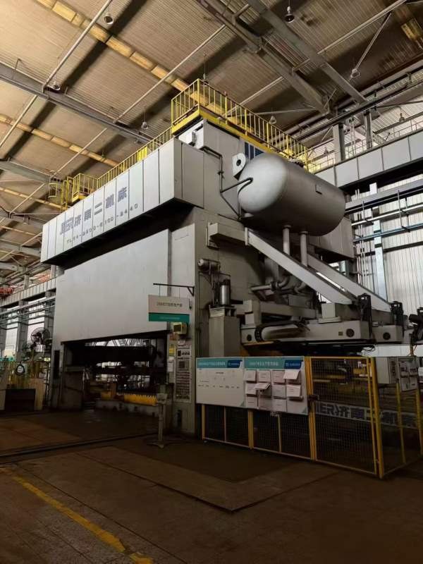 2500吨一台1600吨一台800吨一台要的联系。数据见标牌