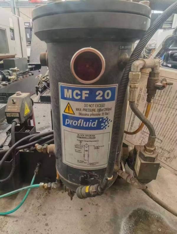 刚买两台斗山515加工中心，带中心出水，行程相当于1米.