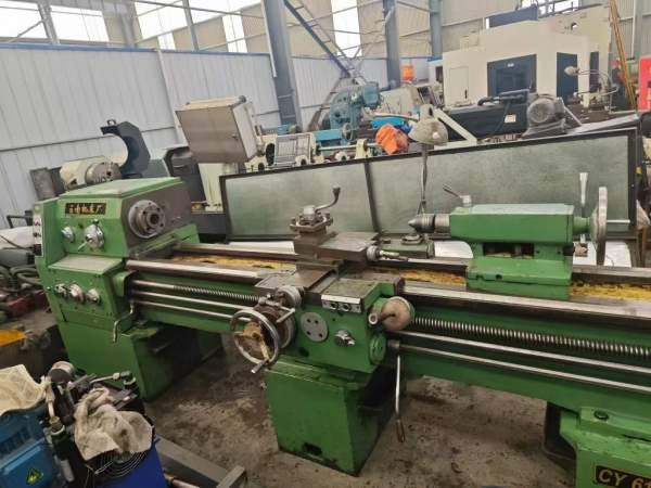 出售云机2003年产6140X2000普车，利用率不高，缺中心.