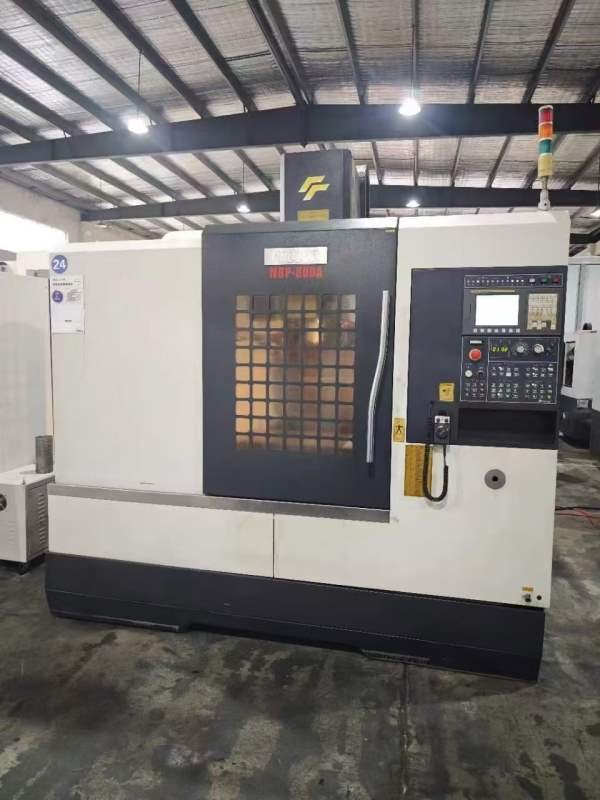 新到一台台湾友佳NBP800A加工中心，发那科系统，@尔发.